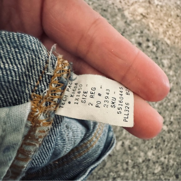 Abercrombie & Fitch Blue Straight Leg Jeans - Size 2R โญ๐ - Picture 5 of 6